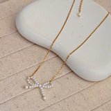 Bow Pearl Necklace