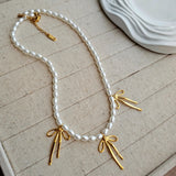 Baroque Pearl Bow Necklace