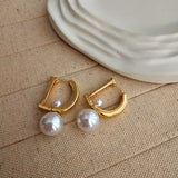 Dee Pearl Earrings